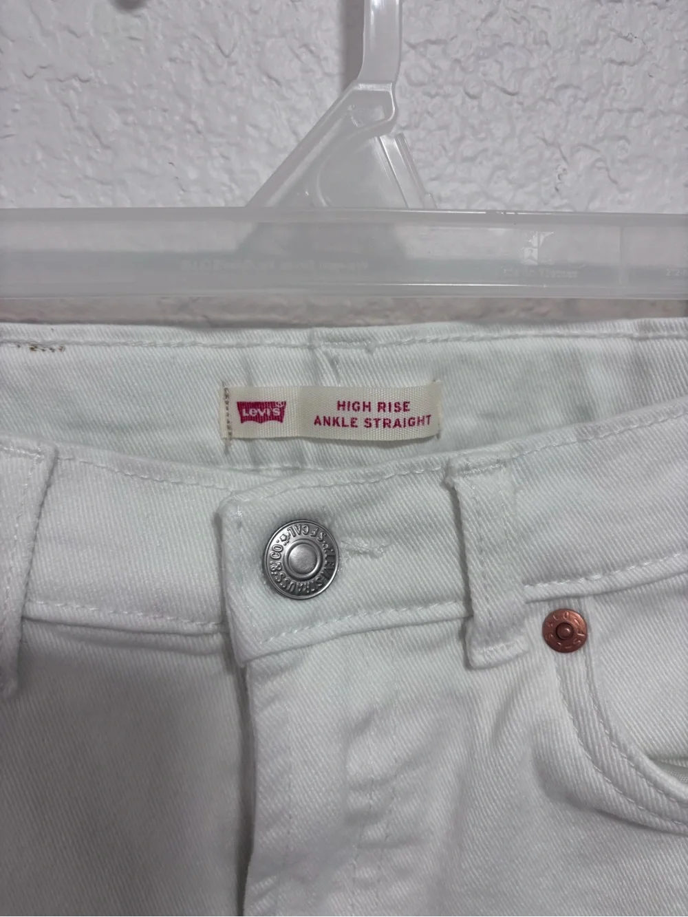 Levi's White High-Rise Slim Jeans